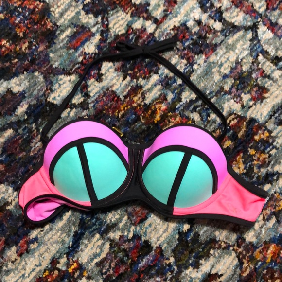 Other - Color block bikini top Other - Color block bikini top